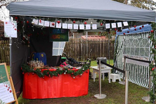 Grundschule-Kayh-Weihnachtsstand Grundschule-Kayh-Weihnachtsstand